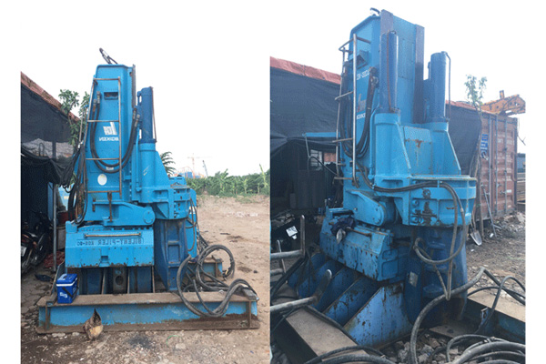 ÉP CỪ LARSEN BẰNG ROBOT